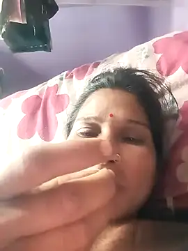 Snapshot of Sonam_pandeyji chatting on 02/02/26, 02:49 Sonam pandeyji online show from 02/02/26, 02:49