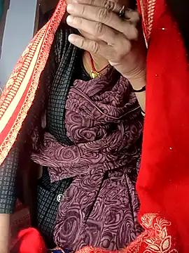 Snapshot of Sonam_pandeyji chatting on 03/02/26, 01:28 Sonam pandeyji online show from 03/02/26, 01:28