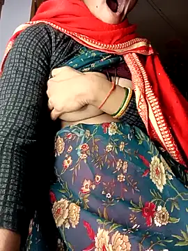 Snapshot of Sonam_pandeyji chatting on 01/05/26, 09:40 Sonam pandeyji online show from 01/05/26, 09:40