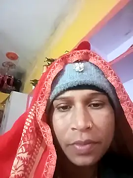 Snapshot of Sonam_pandeyji chatting on 02/12/26, 02:44 Sonam pandeyji online show from 02/12/26, 02:44