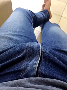 Snapshot of JoaoPedro17cm chatting on 09/09/25, 02:04 JoaoPedro17cm online show from 09/09/25, 02:04