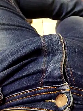 Snapshot of JoaoPedro17cm chatting on 09/10/25, 06:40 JoaoPedro17cm online show from 09/10/25, 06:40