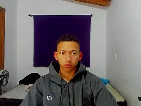 Snapshot of JuanchiT66 chatting on 10/02/25, 05:55 JuanchiT66 online show from 10/02/25, 05:55