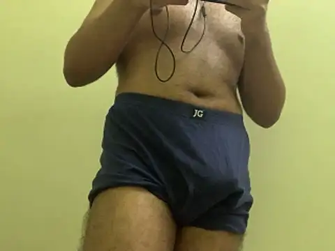 Snapshot of SOUTHKL chatting on 02/03/26, 06:13 SOUTHKL online show from 02/03/26, 06:13