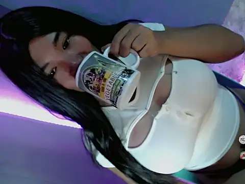 slutty piinkie online show from 06/10/26, 11:06