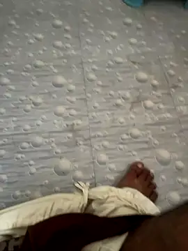 NoddingScorpion online show from 10/18/25, 03:41