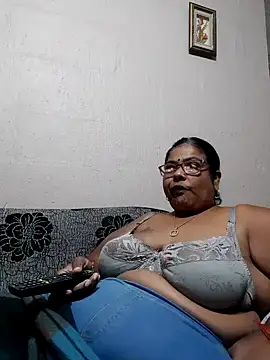 mileesha online show from 06/21/26, 06:57