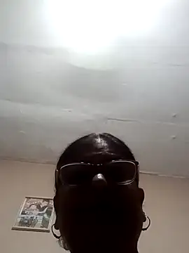 mileesha online show from 03/12/26, 06:34