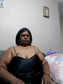 mileesha online show from 06/12/26, 06:49
