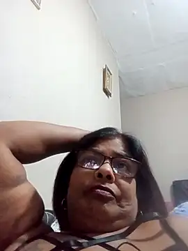 Snapshot of mileesha chatting on 02/01/25, 06:40 mileesha online show from 02/01/25, 06:40