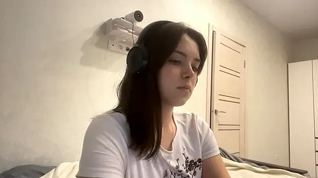 Snapshot of PUP_PUP_Sea chatting on 09/23/25, 02:13 PUP PUP Sea online show from 09/23/25, 02:13