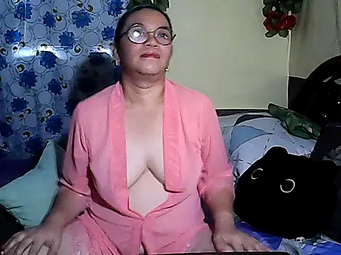 Adeline05 online show from 03/08/26, 07:11