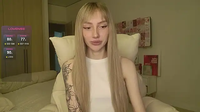 Lunainnk online show from 03/09/26, 02:37