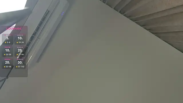 Lunainnk online show from 12/23/25, 02:44