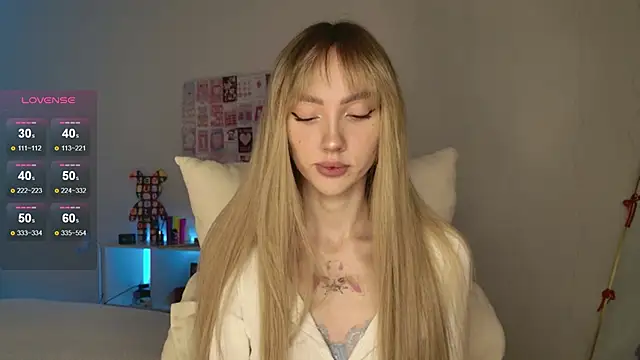 Lunainnk online show from 01/15/26, 12:14