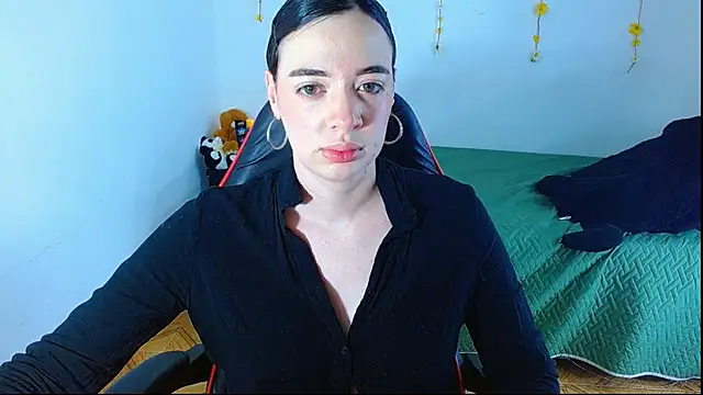 Snapshot of sajecrismaa chatting on 07/15/26, 08:38 sajecrismaa online show from 07/15/26, 08:38