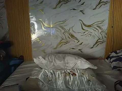 Snapshot of dimple_anne1 chatting on 02/01/26, 12:36 dimple anne1 online show from 02/01/26, 12:36