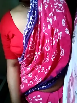 Snapshot of suparnadas141414 chatting on 10/28/25, 01:50 suparnadas141414 online show from 10/28/25, 01:50