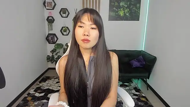 Snapshot of LunaPurrr chatting on 10/09/25, 11:16 LunaPurrr online show from 10/09/25, 11:16