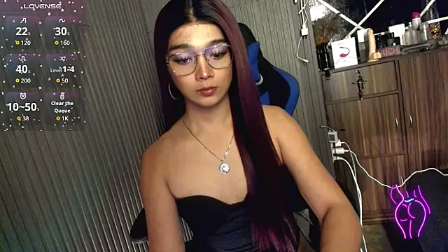 Snapshot of TrinityFucksYou chatting on 02/20/26, 05:04 TrinityFucksYou online show from 02/20/26, 05:04