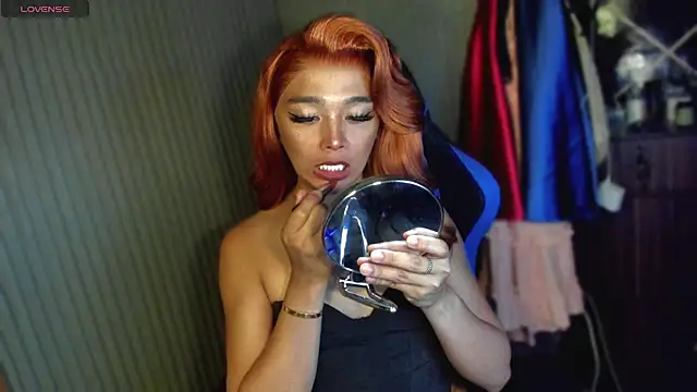 Snapshot of TrinityFucksYou chatting on 07/17/26, 02:36 TrinityFucksYou online show from 07/17/26, 02:36