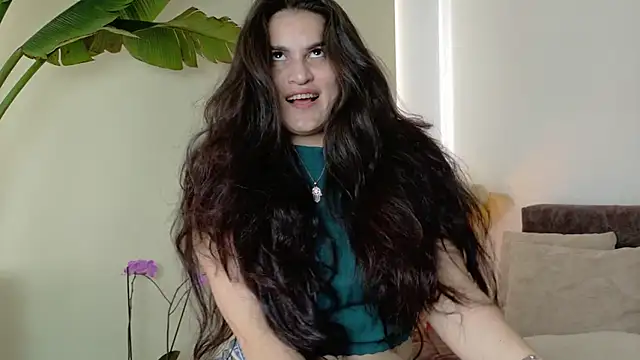 lizdevine online show from 10/17/25, 06:43