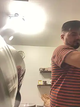 imooLoov online show from 11/26/25, 07:36