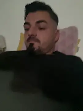 imooLoov online show from 10/31/25, 03:19