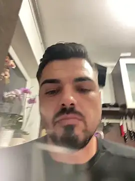 imooLoov online show from 10/29/25, 04:39