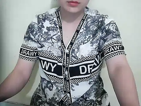 Linda-24 online show from 03/23/26, 02:06