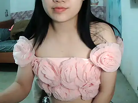 Linda-24 online show from 02/17/26, 03:15