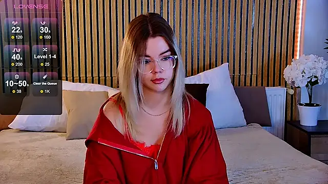 PrincessSlay online show from 06/29/26, 10:15