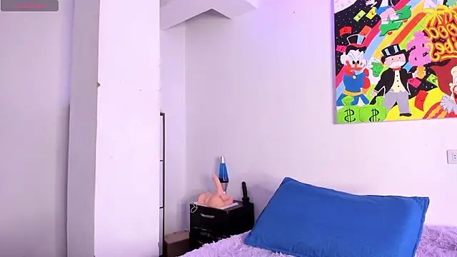 MiaVillalobos online show from 03/17/26, 02:03