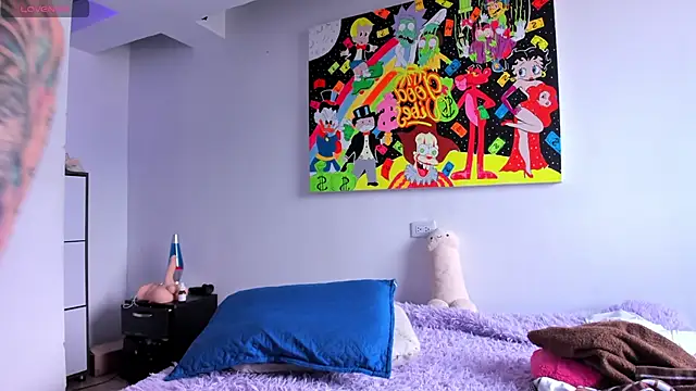 MiaVillalobos online show from 03/15/26, 05:09