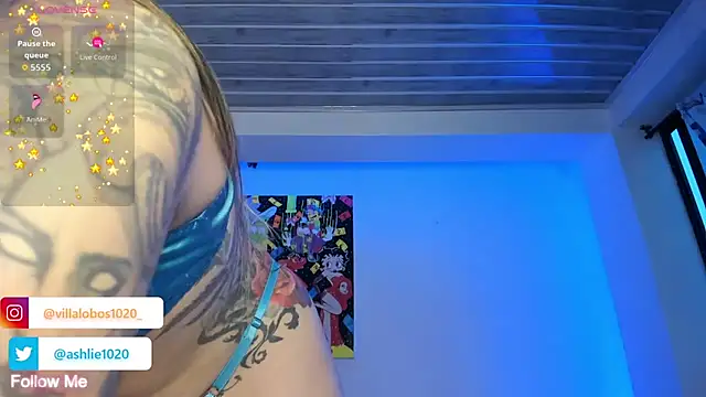 MiaVillalobos online show from 11/10/25, 10:48