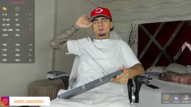 JamesDeker online show from 09/27/25, 08:48