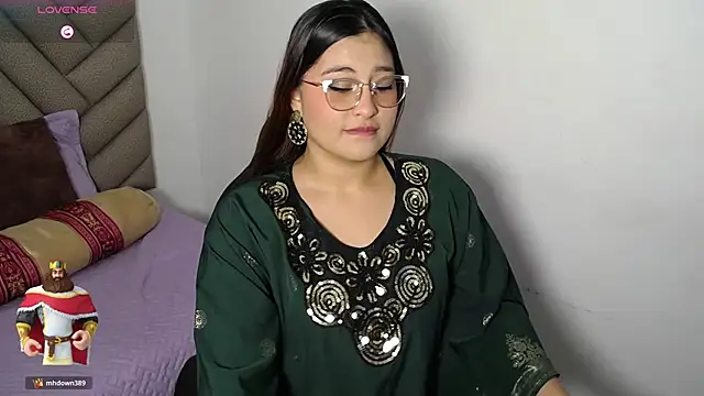 Snapshot of heluejamil chatting on 10/29/25, 12:37 heluejamil online show from 10/29/25, 12:37