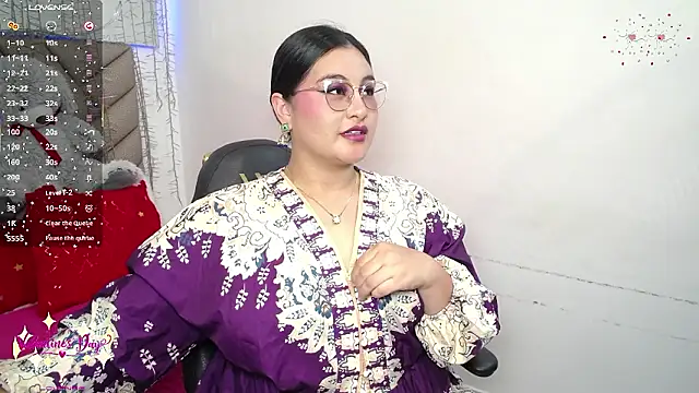 heluejamil online show from 02/17/26, 07:33