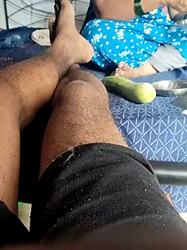 whitelady15 online show from 12/04/25, 09:08