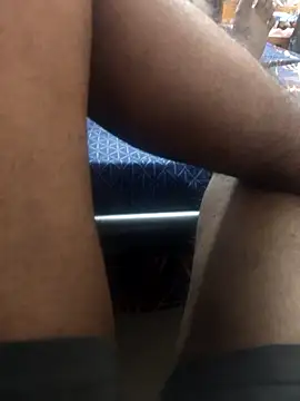 whitelady15 online show from 12/18/25, 06:01