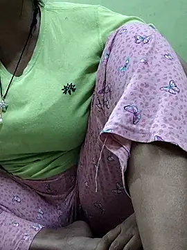 Ankitabhabhihot online show from 10/13/25, 06:31