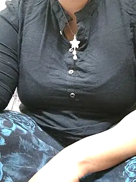 Ankitabhabhihot online show from 10/14/25, 06:41