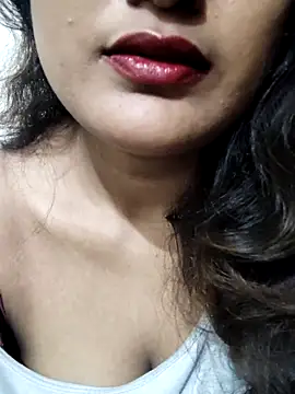 Cute pinkii online show from 10/25/25, 08:09