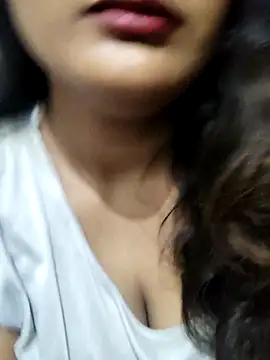 Cute pinkii online show from 10/31/25, 08:05