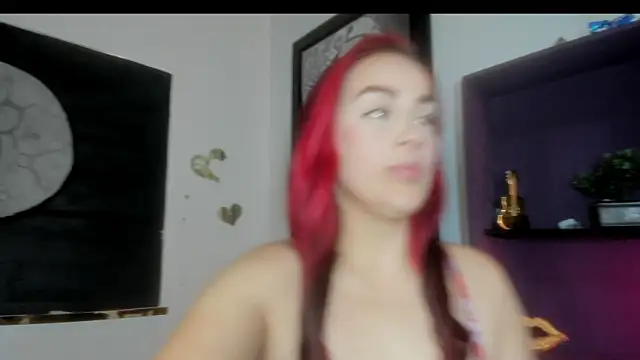 Roxannelorence  online show from 10/09/25, 03:34