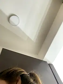 Velveet x online show from 12/02/25, 06:53