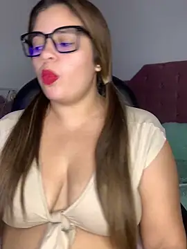 Velveet x online show from 10/16/25, 12:24