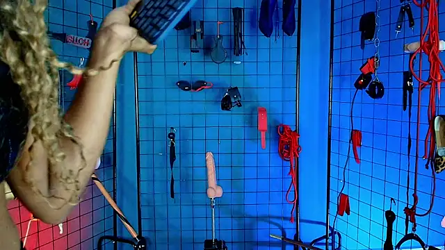 MrEbonybdsm online show from 12/22/25, 12:38