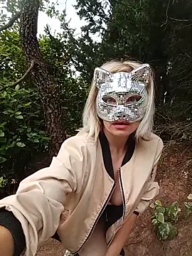 HotWife VR online show from 05/15/26, 07:50