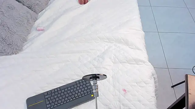 Nina sweetz12 online show from 02/04/26, 05:41